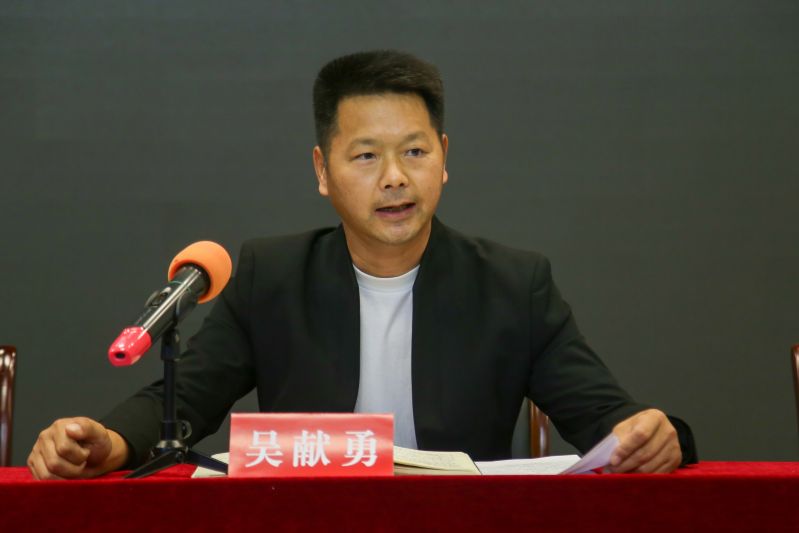 IMG_3735.jpg IMG_3735.jpg